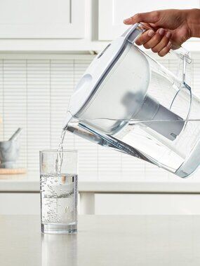 Water Filter Pitcher with Filter